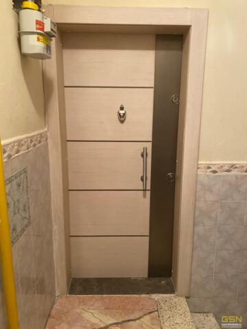 24-ÇAYIROVA YENİMAHALLE GAZİLER CAD. SATILIK DAİRE VE DÜKKANLAR
